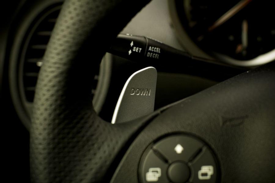  Mercedes-Benz SLK55 AMG 2008 года  (фото 62 из 77)